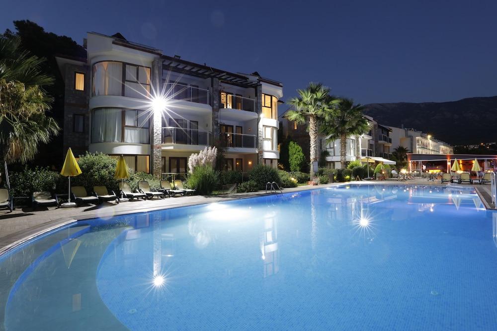 Golden Life Heights Deluxe Suite Hotel - Adult Only Oludeniz Kültér fotó